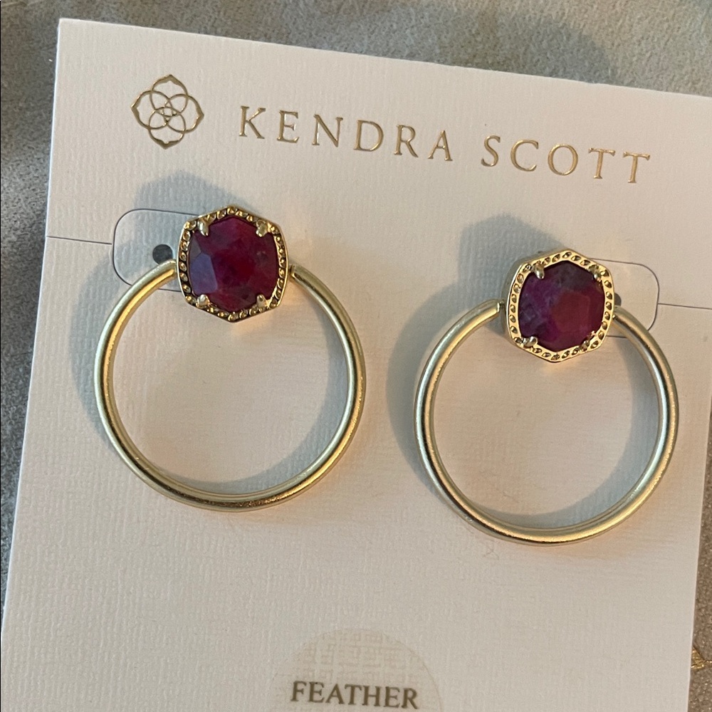 Kendra Scott Davie Hoop Earring Gold Raspberry Labradorite - Picture 5 of 5